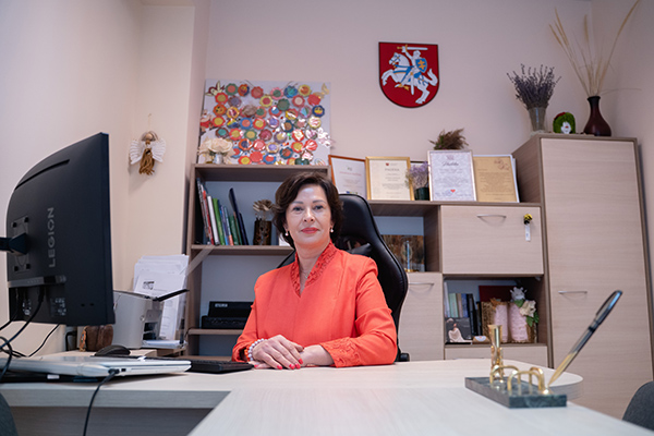 Direktorė Ivona Marija Matveiko